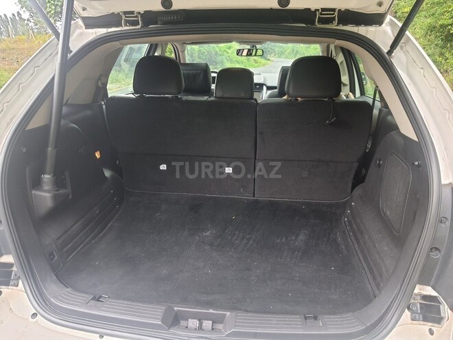 Ford Edge-5