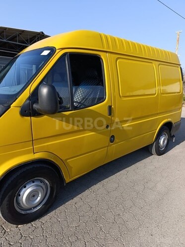 Ford Transit-2