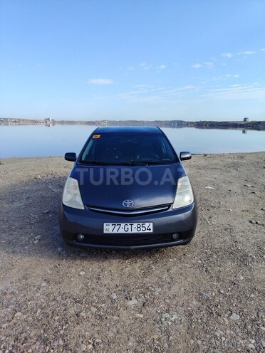 Toyota Prius-1