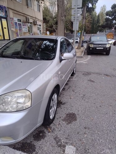 Chevrolet Lacetti-6