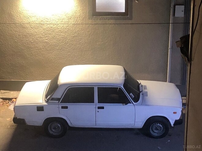 LADA (VAZ) 2107-8