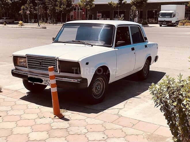 LADA (VAZ) 2107-13