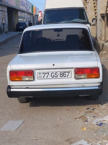 LADA (VAZ) 2107-4