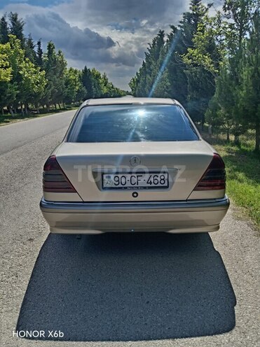 Mercedes C 200-2