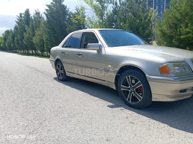 Mercedes C 200-6