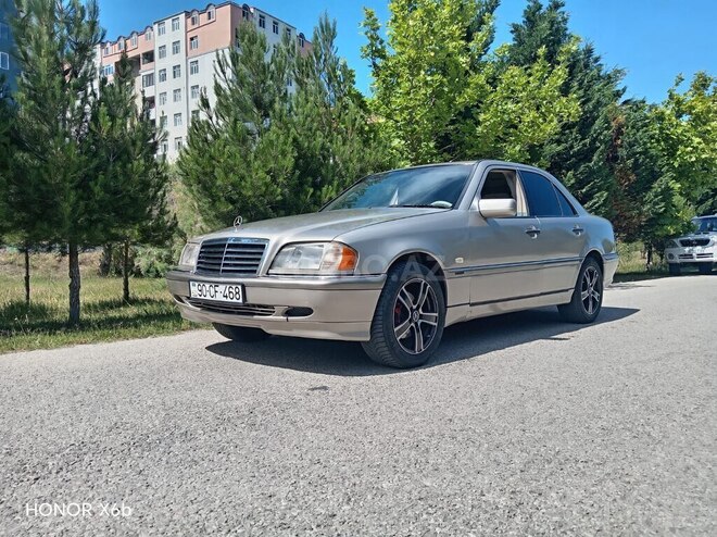 Mercedes C 200-9
