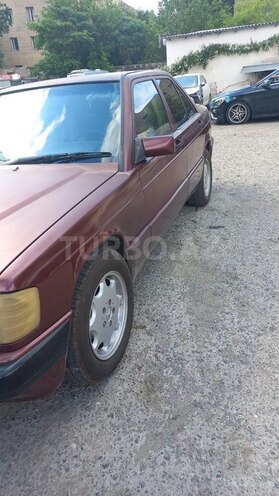 Mercedes 190-3