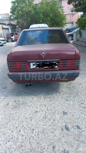 Mercedes 190-6