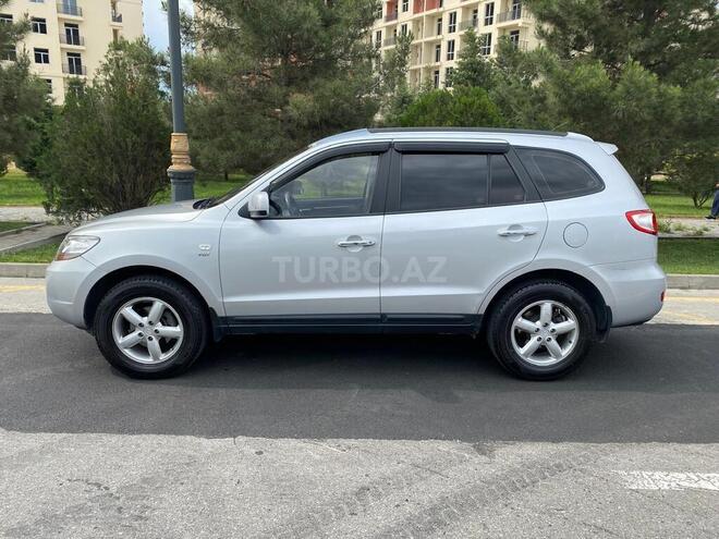 Hyundai Santa Fe-3