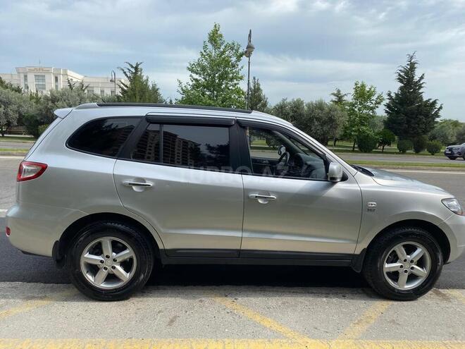Hyundai Santa Fe-6