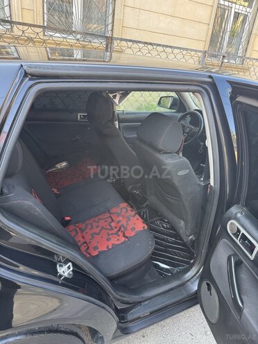 Volkswagen Golf-9