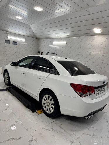 Chevrolet Cruze-6