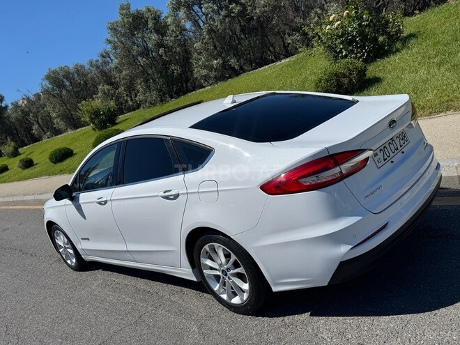 Ford Fusion (North America)-6