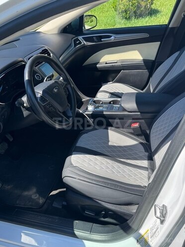 Ford Fusion (North America)-14