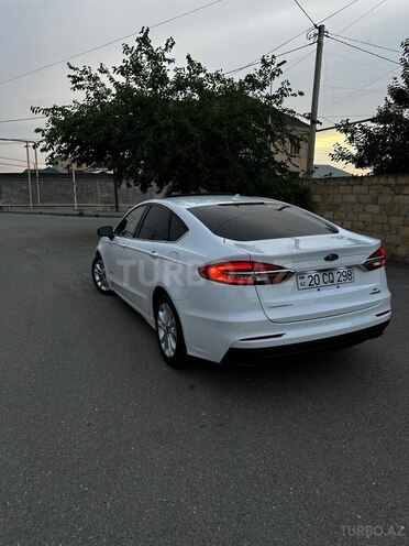 Ford Fusion (North America)-11