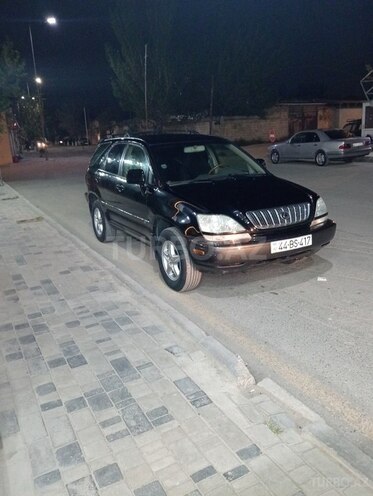 Lexus RX 300-1