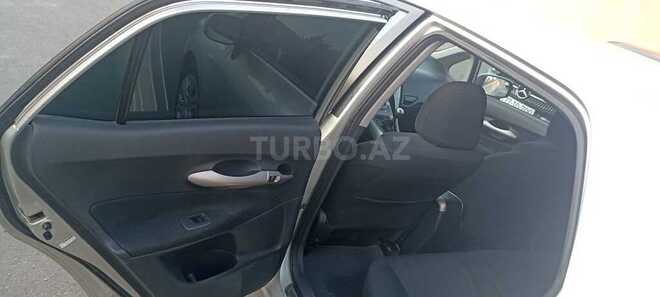 Toyota Auris-14