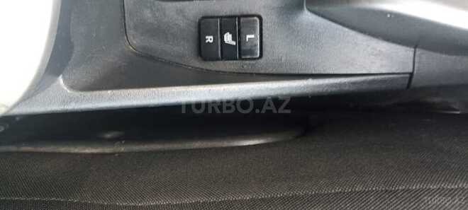 Toyota Auris-19