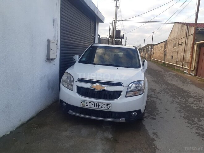 Chevrolet Orlando-1