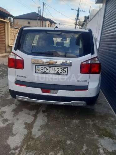Chevrolet Orlando-6