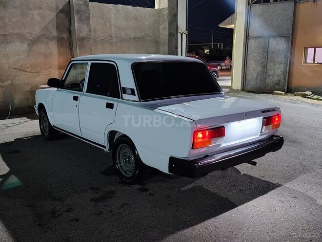 LADA (VAZ) 2107-8