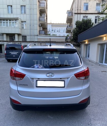 Hyundai ix35-2