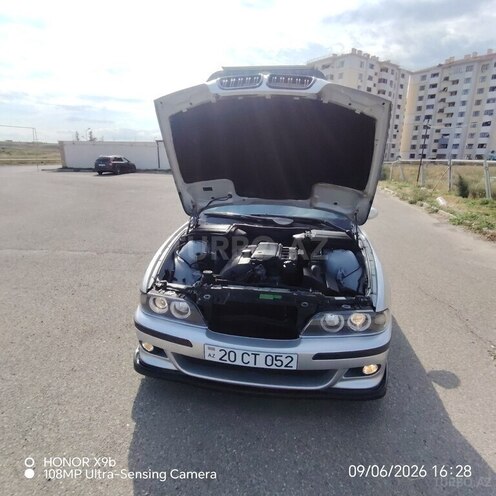 BMW 525-10