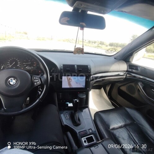 BMW 525-7