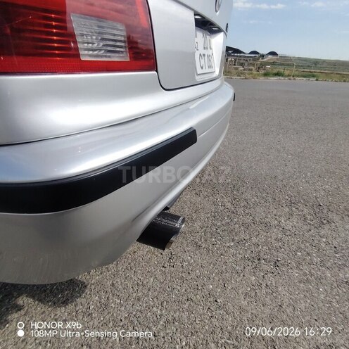 BMW 525-17