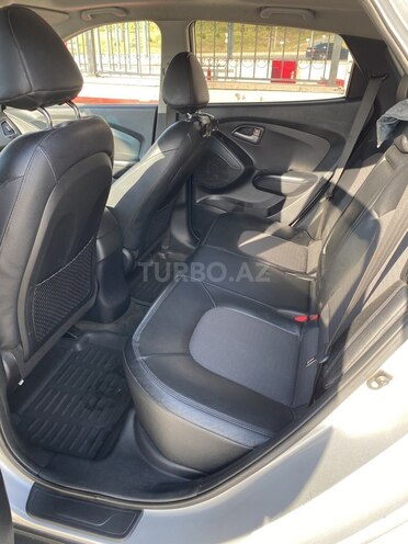 Hyundai ix35-11