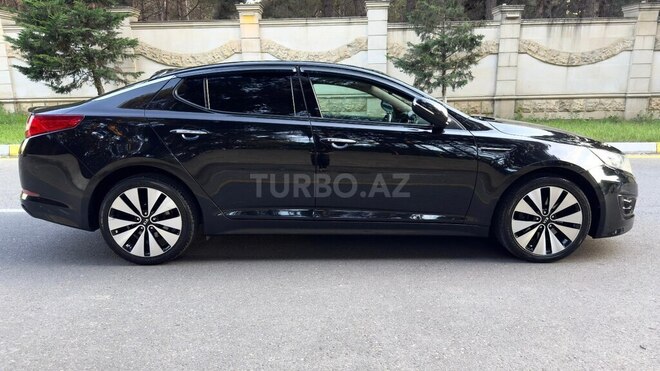 Kia Optima-5