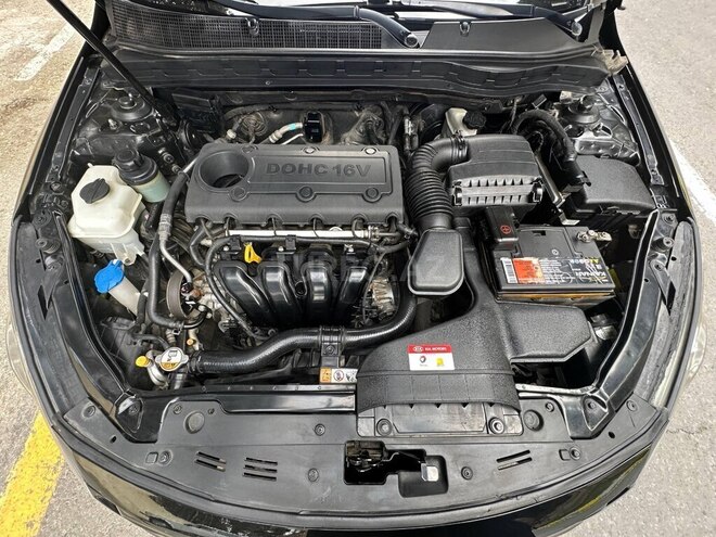 Kia Optima-12