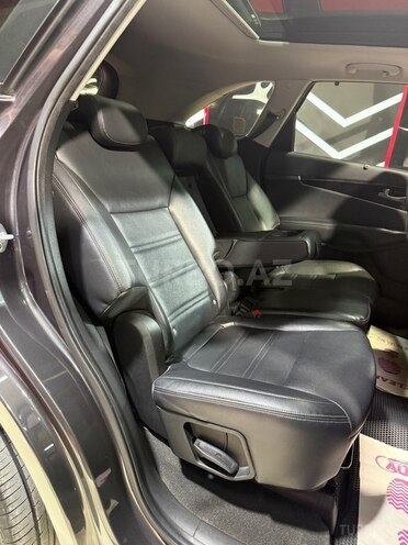 Kia Sorento-18