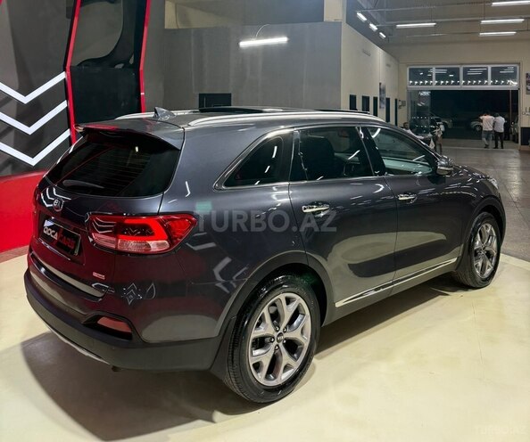 Kia Sorento-7