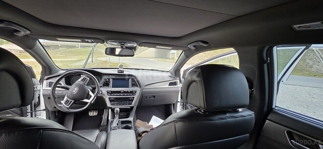 Hyundai Sonata-3