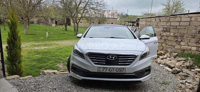 Hyundai Sonata-19