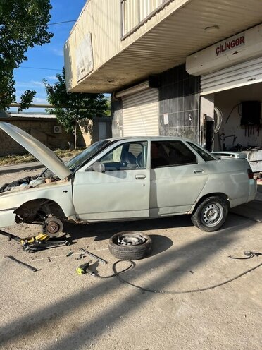 LADA (VAZ) 2110-6