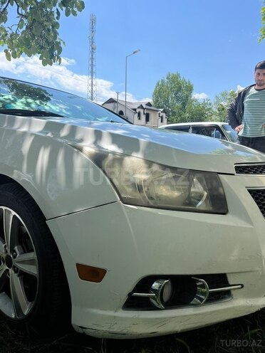 Chevrolet Cruze-10