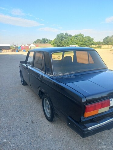 LADA (VAZ) 2107-4