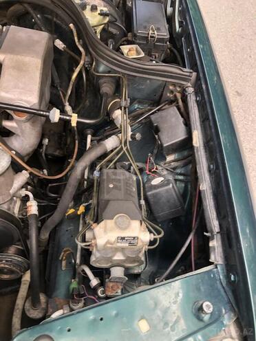 Mercedes 220 E-13