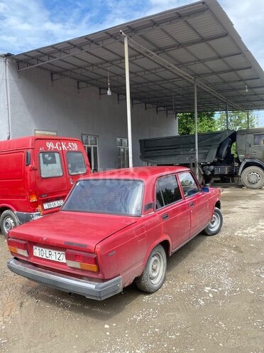 LADA (VAZ) 2107-2
