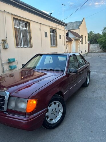 Mercedes 250 D-4