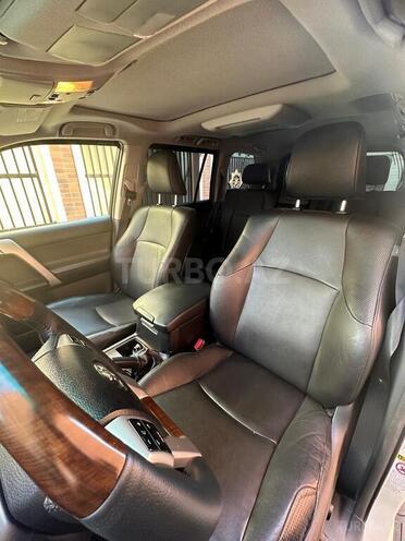 Toyota Land Cruiser Prado-9