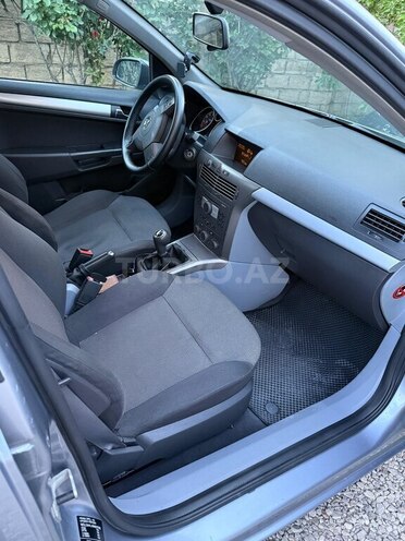 Opel Astra-8