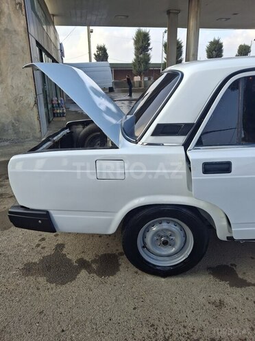 LADA (VAZ) 2107-5