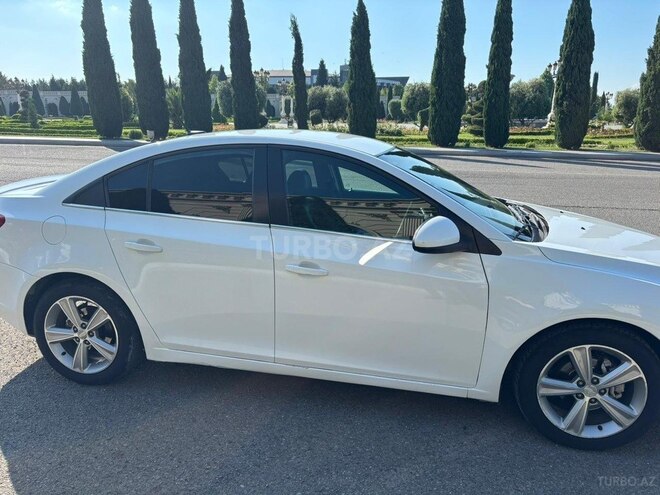 Chevrolet Cruze-6