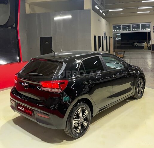 Kia Rio-8