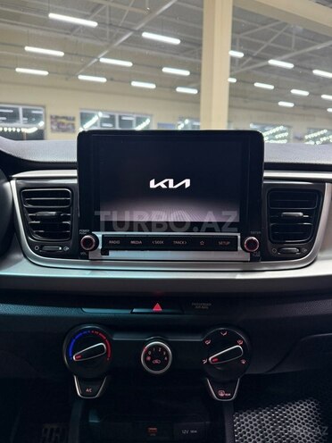 Kia Rio-18