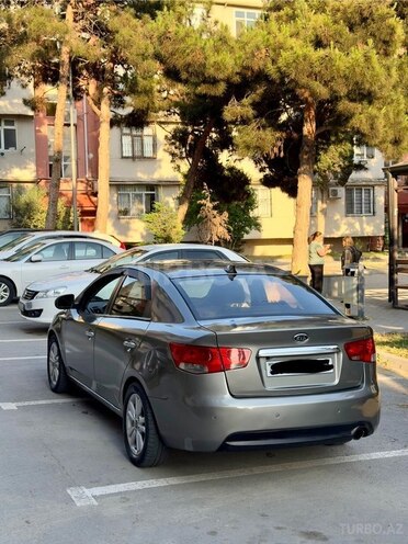 Kia Cerato-3