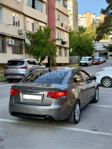 Kia Cerato-2